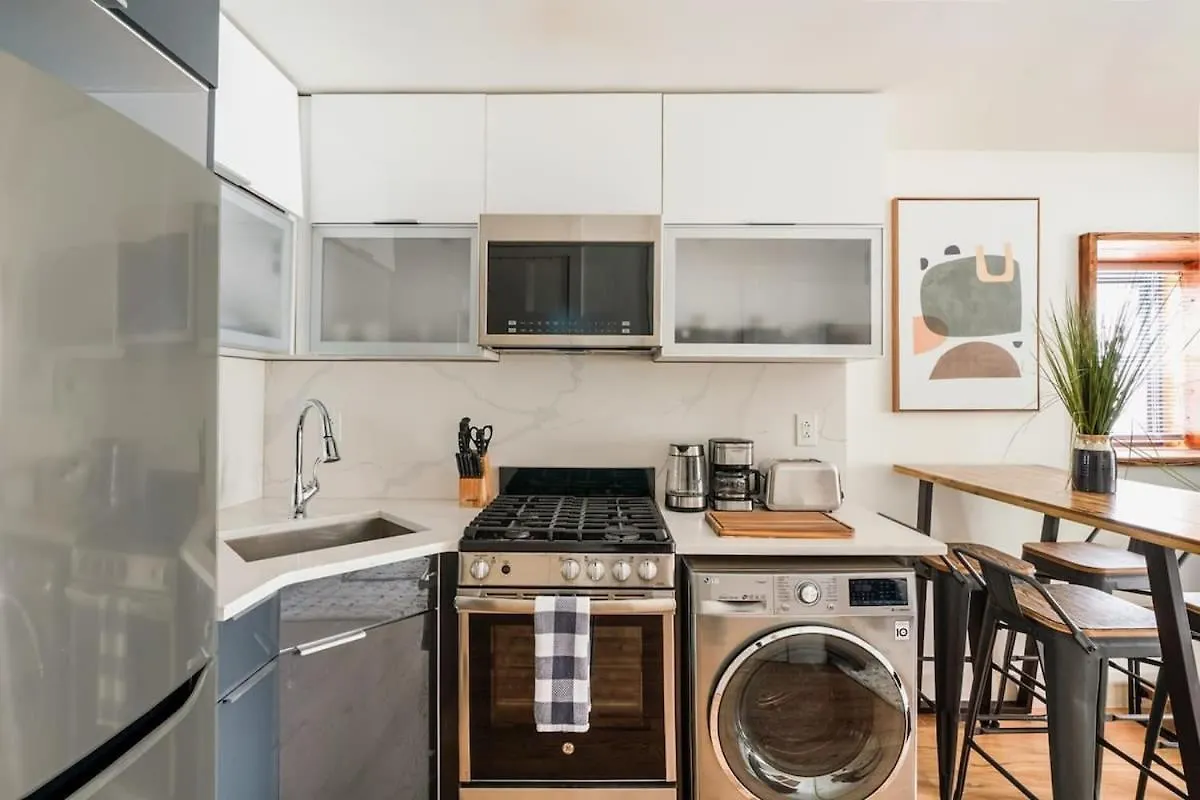 75-2A Furnished 1Br W&D Elev Central Park New York Apartment